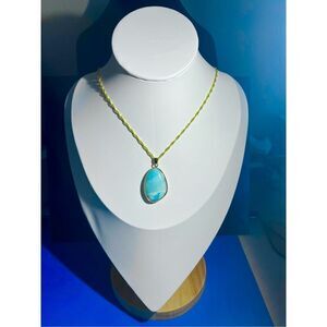 BAK Lovely Natural Amazonite Gem & 18k Gold